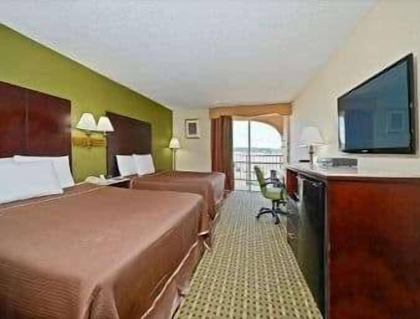 Howard Johnson By Wyndham Clifton Nj Exterior foto